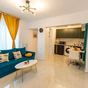 bucharest-bellevue-apart-hotel.bucharesthotelsnow.com/