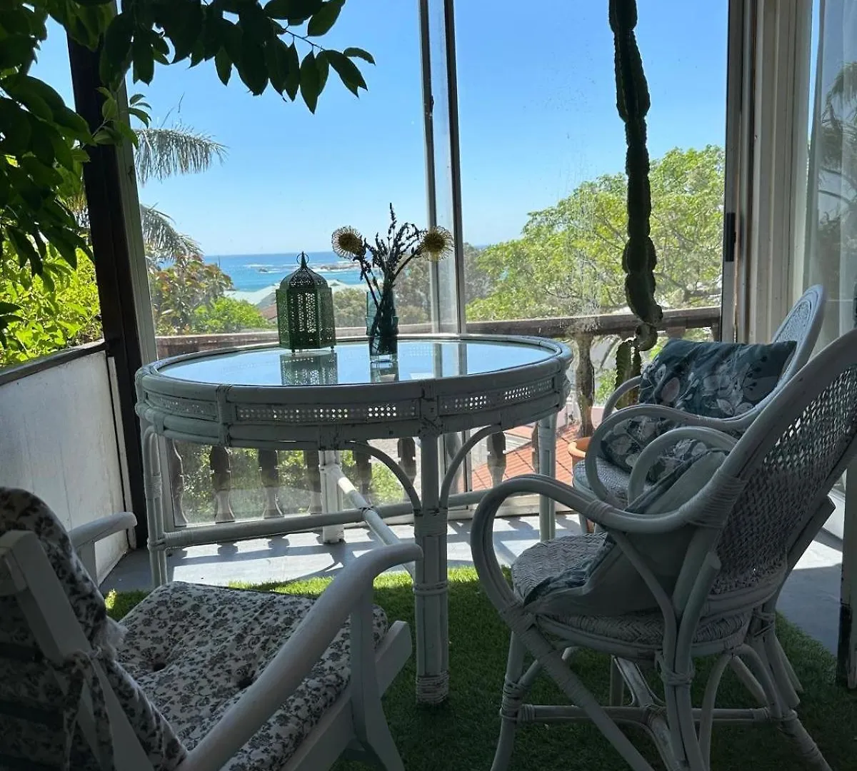 Apartment Independent Quaint Flat, Close To Beach Kapstadt